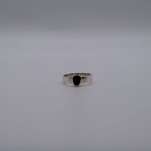 Oval Black Onyx Band