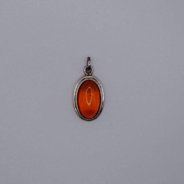 Vintage Oval Amber Pendant