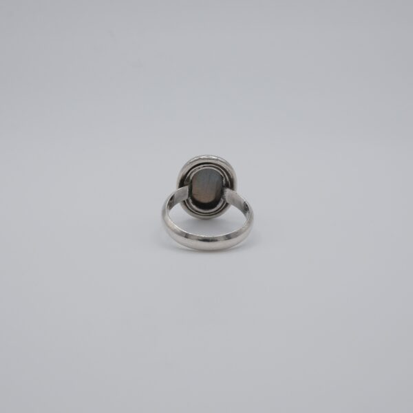 Oval Cabachon Ring