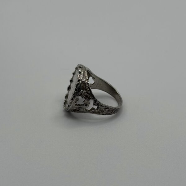 Sovereign Signet Ring