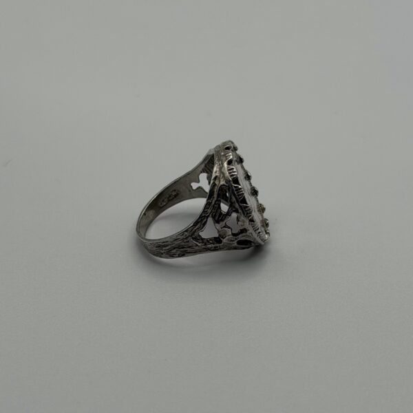 Sovereign Signet Ring